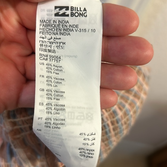 Billabong jumper with pockets and belt - Picture 8 of 8